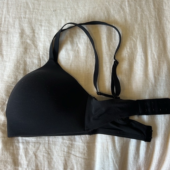 Gap Body Breathe Wireless Bra - Picture 2 of 5